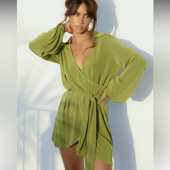 PRINCESS POLLY GREEN SHIMMER SHORT WRAP DRESS - Picture 3 of 3